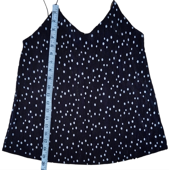 Papermoon Flared Tank Top Womens Size Medium Black Pleated New Stretch - Picture 6 of 12
